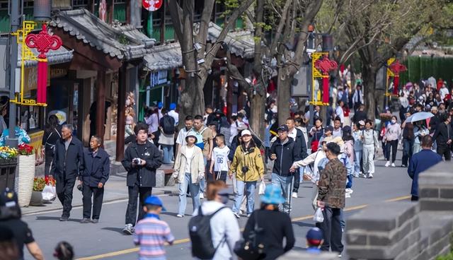 五一假期八大“坑人”景区出炉，每一个都名声在外，有你去过的吗