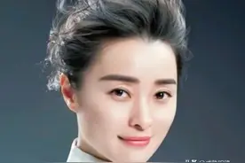 精致优雅，端庄大方，气质出众的吴越，楚楚动人的写真照图片