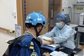 健康证办理迎来高峰，家门口的社区医院就能办！图片