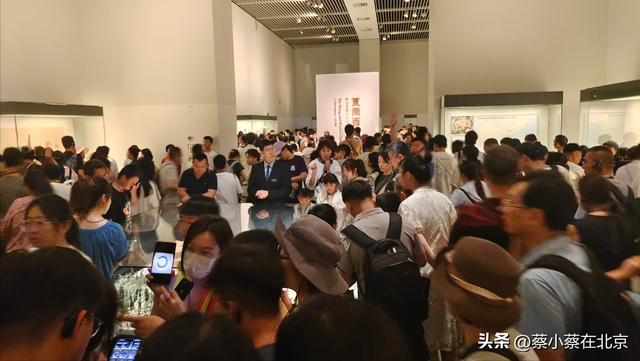 2025年9月23日，北京国家博物馆发生的真实排队场景，大家看看吧