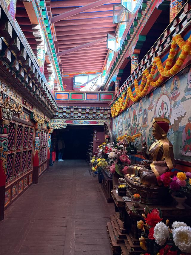 【秋驾长江】前后爆胎+德格印经院+更庆寺