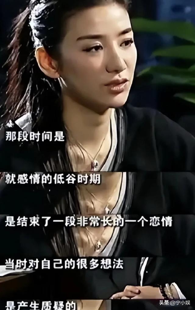 霍思燕点名炮轰，前夫骂她淫猫：女儿出言不屑，撕碎黄奕的体面