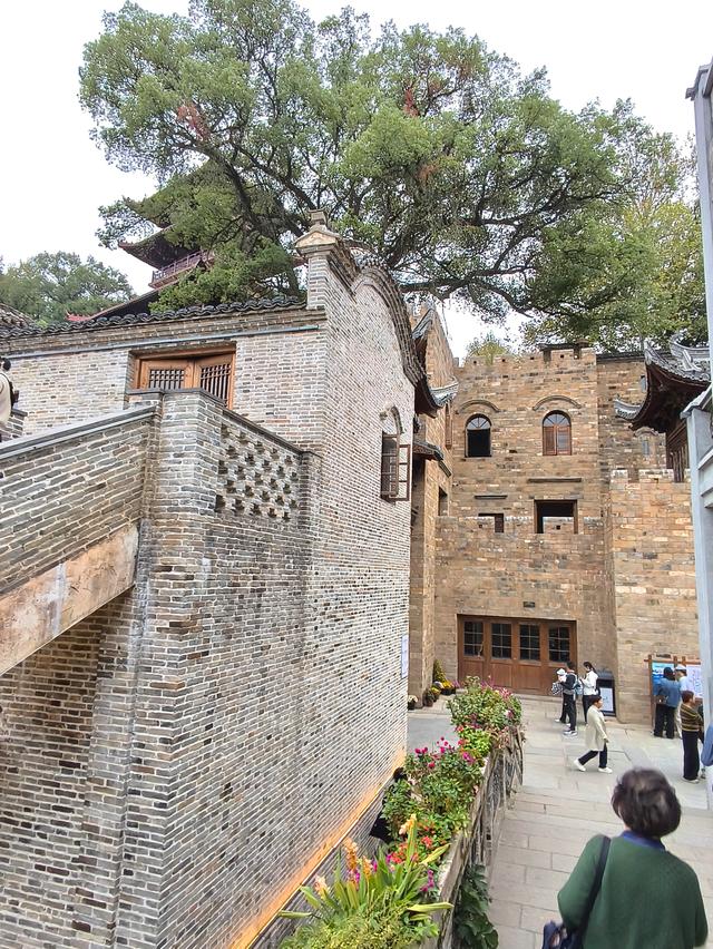 江西五日自由行：婺源弦高古城 《二十三》(2025·10·30～11·3)