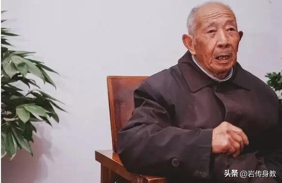 12位首批国非遗武夷岩茶制作技艺传承人