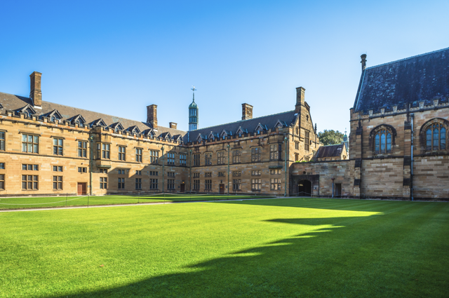 今年冬天，我想去这里过夏天