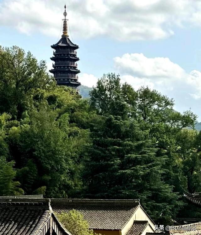 从热门寺庙看文化复苏,天童寺有何魅力,让人慕名而来