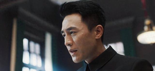 《隐锋》贾云武服毒自尽前留供词，才懂他愚忠终成一场笑话。