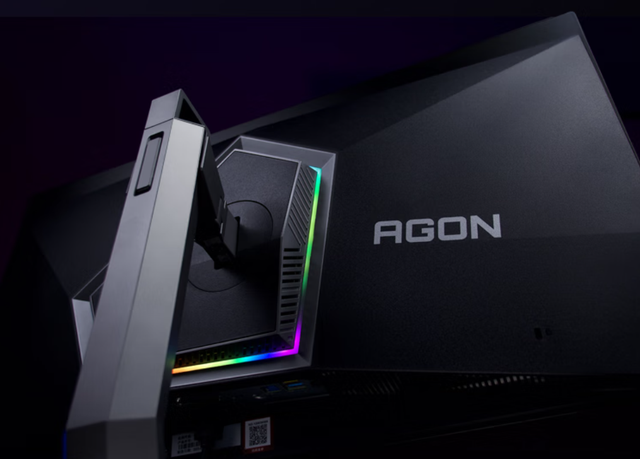 这台神器拉满游戏体验！RTX 5080必搭4K/240Hz OLED显示器