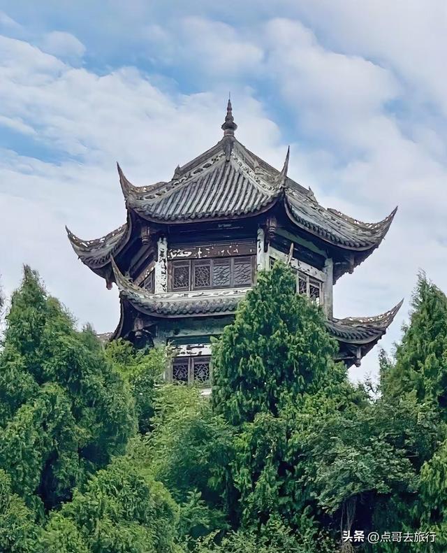 成都龙泉驿海拔最高的寺庙，神秘中透着苍凉，不要门票！