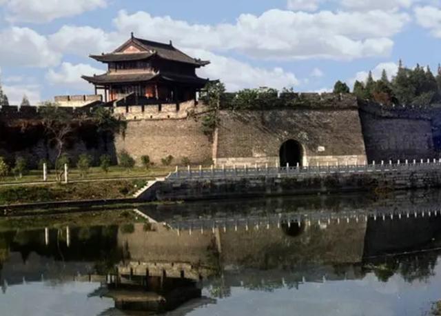 湖北两个三国文化最浓厚的城市，看看你喜欢哪个？