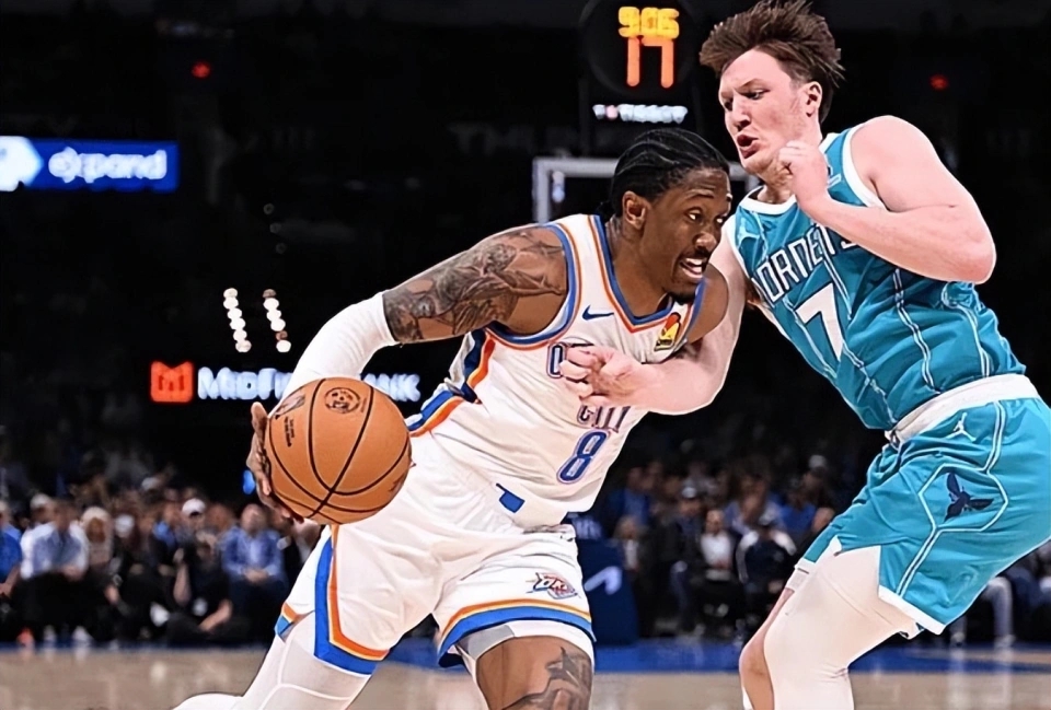 一场27分惨败一场3分惜败,联盟第一雷霆轰然倒下,NBA真的变天了