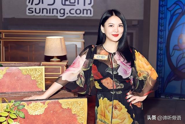 钱再多有啥用！50岁久居英国的李湘	，终于为自己的行为付出了代价