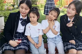 “祝哥哥姐姐金榜题名！”高考临近，幼儿园萌娃为高三生花式送祝福图片