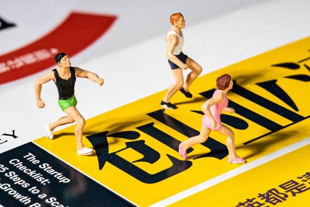 考研人数暴跌40%：年轻一代破“虚安”枷锁，启就业新程