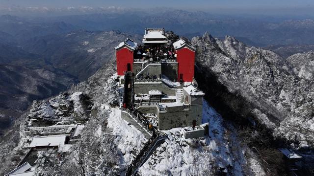 雪后初霁 武当山迎今冬首场绝美雪景