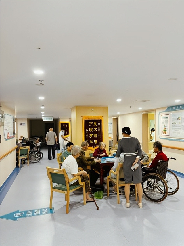 中国将迎来前所未有的死亡高峰，专家得出答案：是这些因素导致