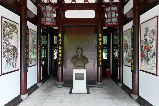 请回答，编号“7145”！一个人和一座城的240周年印记！