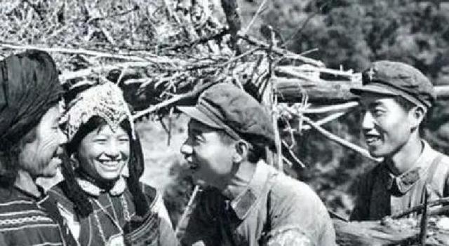 他是南宁市委原书记，连任两届中央候补委员，1985年降为处长