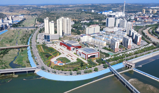 陕西最北隐形城市？无市名却有摩天楼和千亿产业，繁华程度超县城
