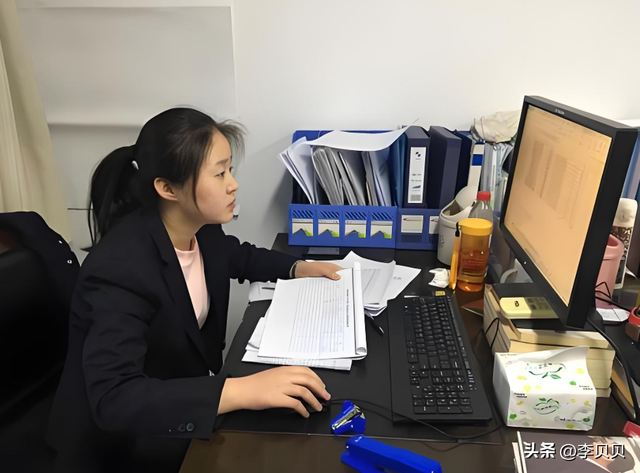 体制内的女性干部，一定要头脑清醒，尤其原生家庭不能托举的女性