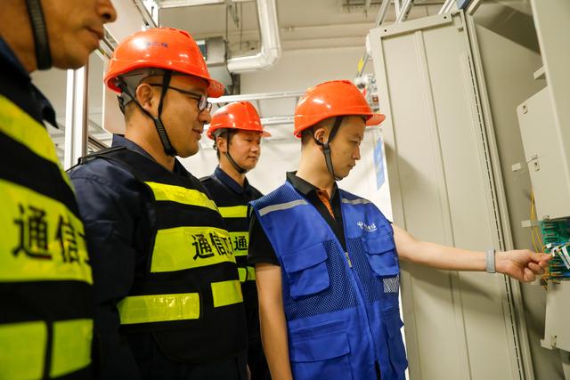 中国电信徐州分公司助力首条无人驾驶地铁启航