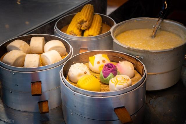 一个重庆人从武汉旅行回来，发现两座城市差别很大 ，忍不住想说说