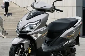 新车｜一口价10580元，新款豪爵AFR125X上市，升级透镜大灯/仪表图片