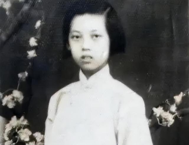 5次婚姻	、8年牢狱、2次绝境：她用血泪淬炼“火凤凰	”传奇