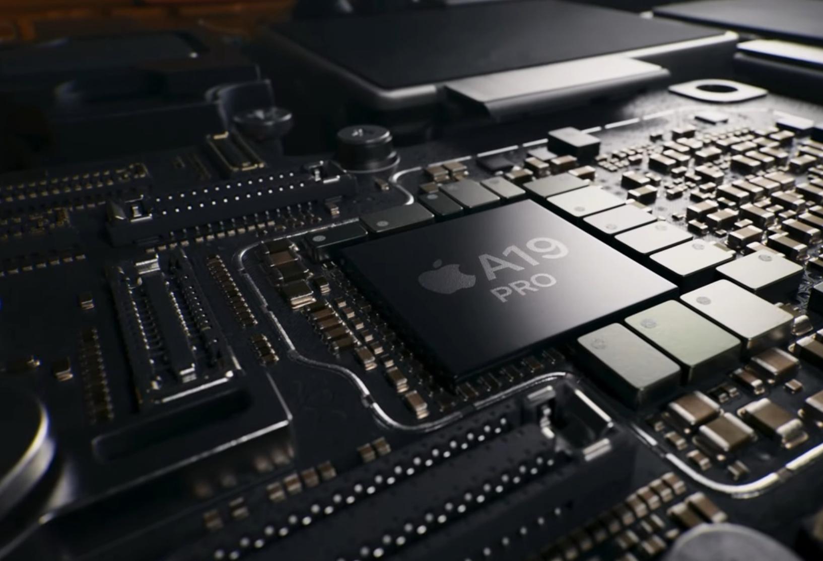 iPhone Air VS iPhone 17 对比 2025年新款手机选择指南 _苹果17_ iPhone Air 和 iPhone 17 哪个更适合你