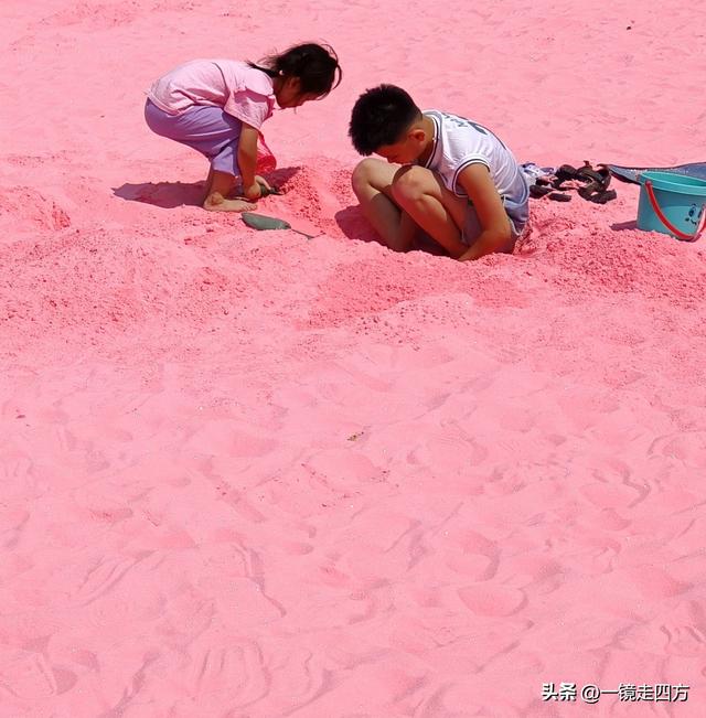 踩粉沙踏清溪，长春肆季南河尽享夏日清凉