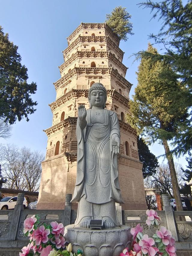 甘肃平凉，被严重低估的宝藏小城！感受西北黄土高原的豪迈与烟火