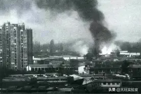 美国终于明白，当年"误炸"我国驻南斯拉夫使馆，中国为何不反击？图片