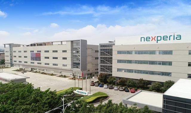 中美握手后，中国腾出精力与荷兰算账，英媒：中国成了欧洲新教父