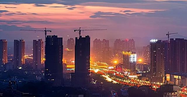 我是甘肃人，去了趟海南海口，忍不住想说说，海口给我的5个印象?