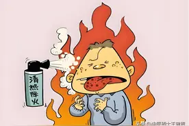 人到中年阴虚火旺，三个中成药，既补阴血又灭虚火！图片