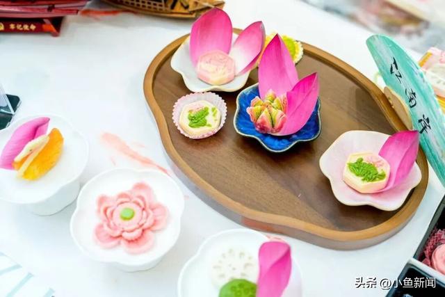 人气超旺！“荷花市集”再获关注