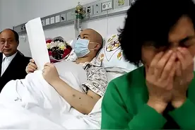 白血病盯上老年人！血液科提醒：卧室里久放的5类物品，赶紧扔掉图片