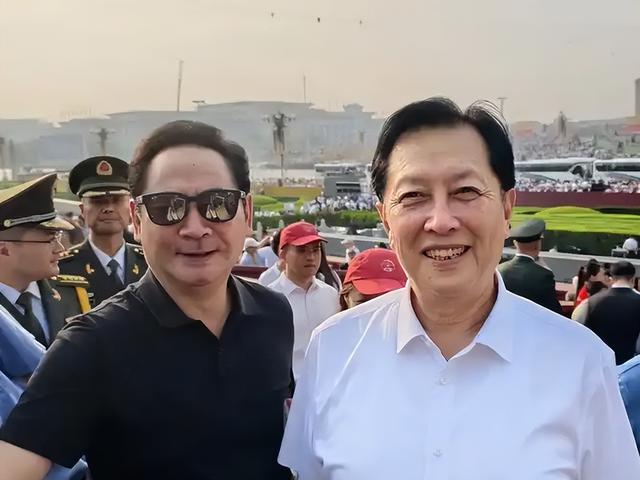 阅兵结束刚7天，让人担心的事还是发生了，多个明星躺着中枪！