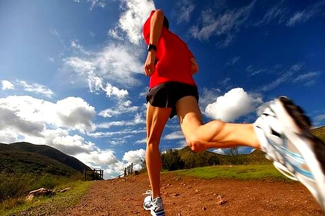 医生直言：过了70岁，身体再好也要控制3种运动	，后果怕承担不起