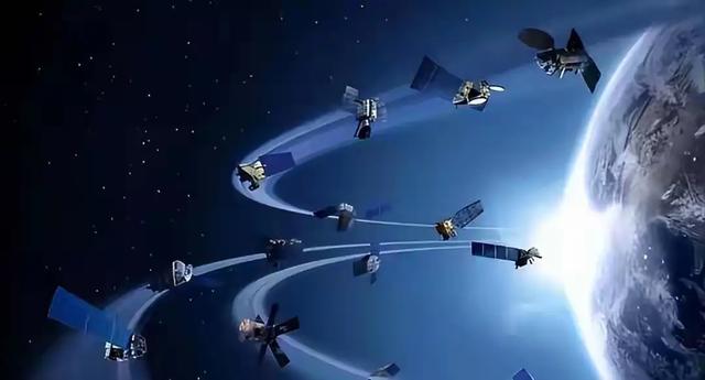南京导航失灵同一天,一颗美国卫星突发罕见事故,在太空迅速坠落