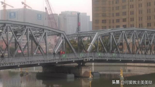 我和妈妈的旅行之上海滩😊