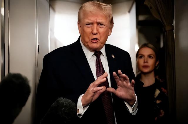 中方话音刚落，特朗普通告全世界：税率加到200%！首个牺牲国出现