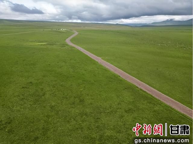 张掖肃南“夏日塔拉”光影如画