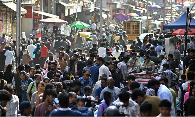 印度经济超越日本，位列全球第四	，有机会超越德国甚至中美吗？