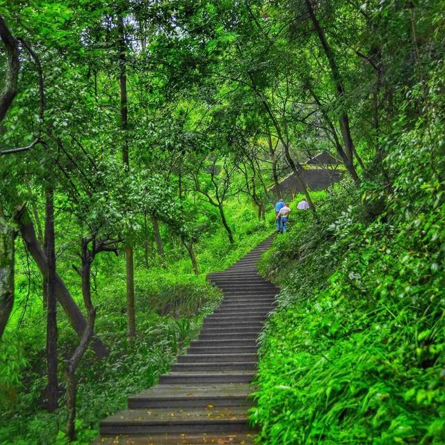 都江堰:山水清凉,生活正好