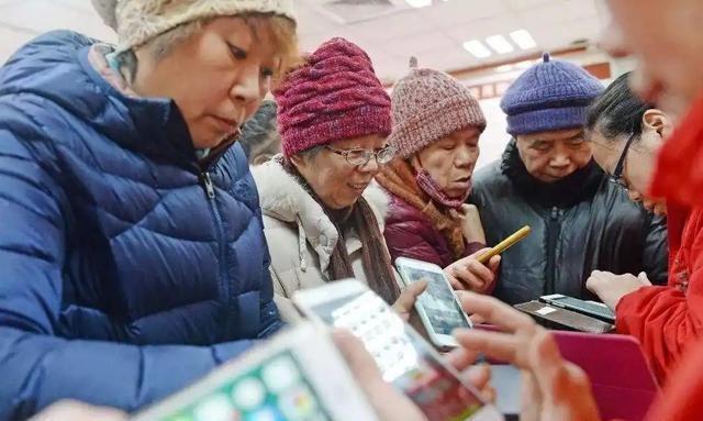 中国将迎来前所未有的死亡高峰，专家给出答案：是这些因素导致的