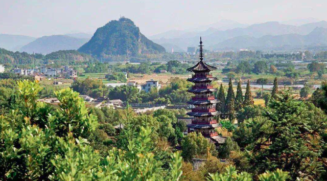 国内多家景区宣布免门票：为何它们有钱不赚？