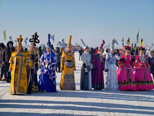 踏雪寻鱼：在杜尔伯特，我亲历了千米巨网破冰而出的震撼