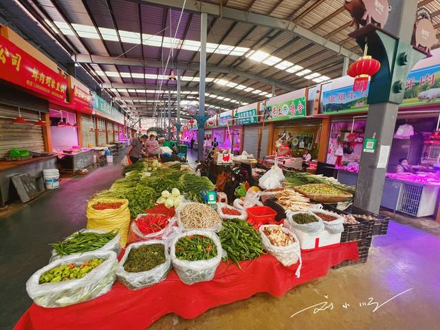 游客逛昆明菜场疑惑：物价怎么比一线城市还贵？原来都是“误会”