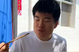 原来董宇辉开的车竟是这辆！董宇辉回老家过端午，意外曝光座驾图片